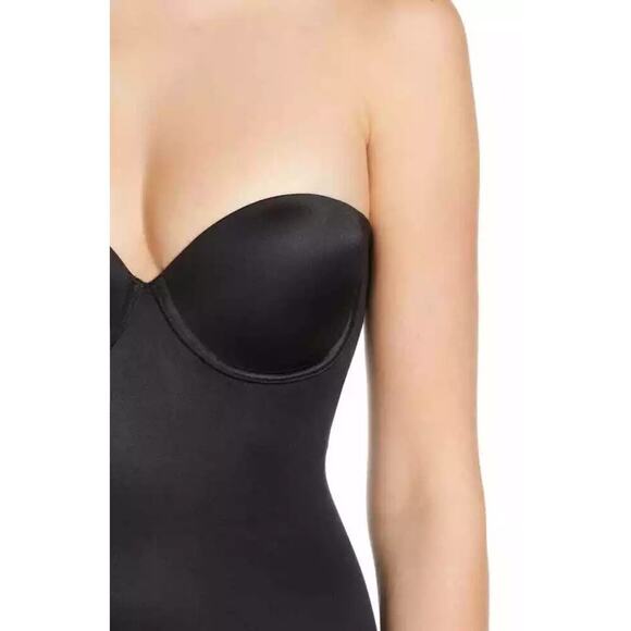 SPANX Suit Your Fancy Strapless Cupped Mid-Thigh Bodysuit Size Medium NWT - Picture 2 of 14
